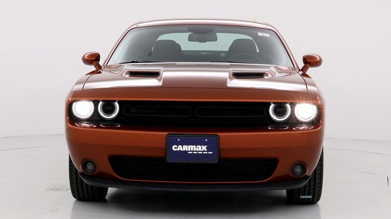 2022 Dodge Challenger SXT 5