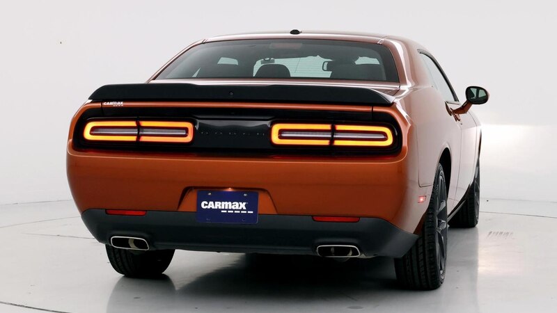 2022 Dodge Challenger SXT 6