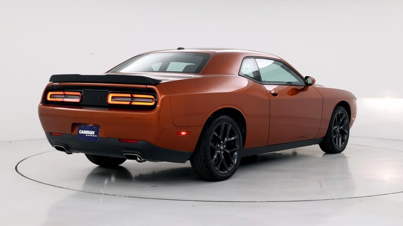 2022 Dodge Challenger SXT 8