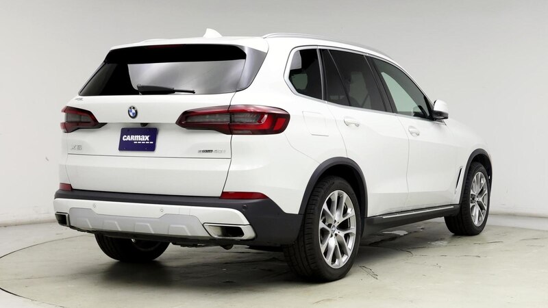 2023 BMW X5 sDrive40i 8