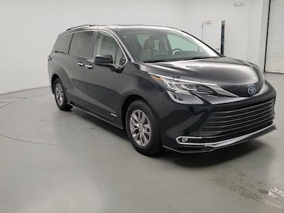 2021 Toyota Sienna XLE -
                Wilmington, NC