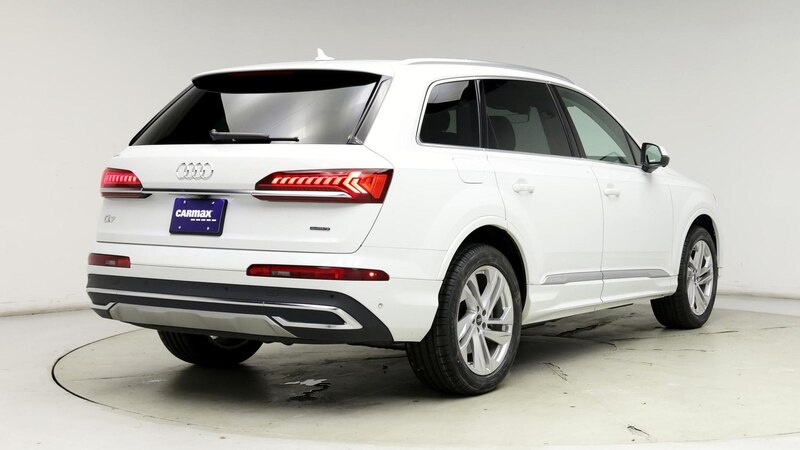 2023 Audi Q7 Premium Plus 8