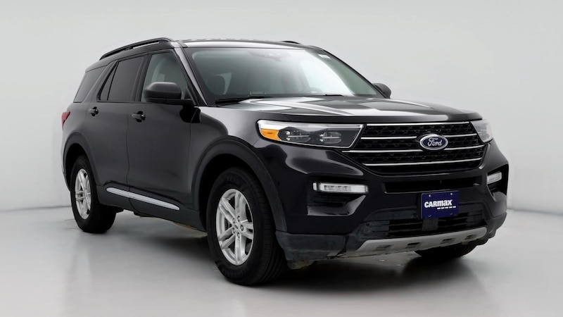 2023 Ford Explorer XLT Hero Image