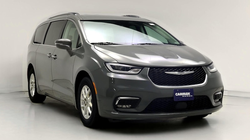 2021 Chrysler Pacifica Touring L Hero Image