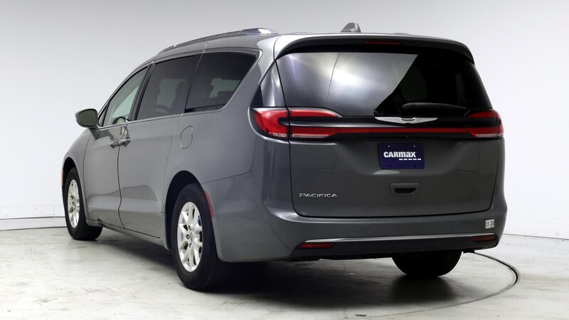 2021 Chrysler Pacifica Touring L 2