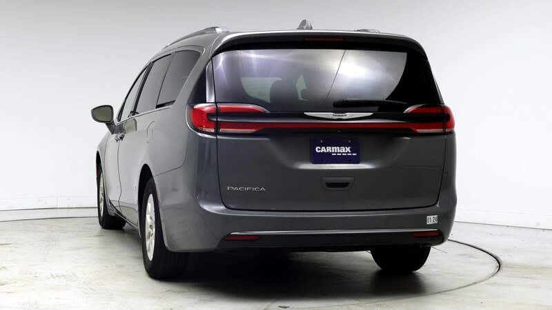 2021 Chrysler Pacifica Touring L 6