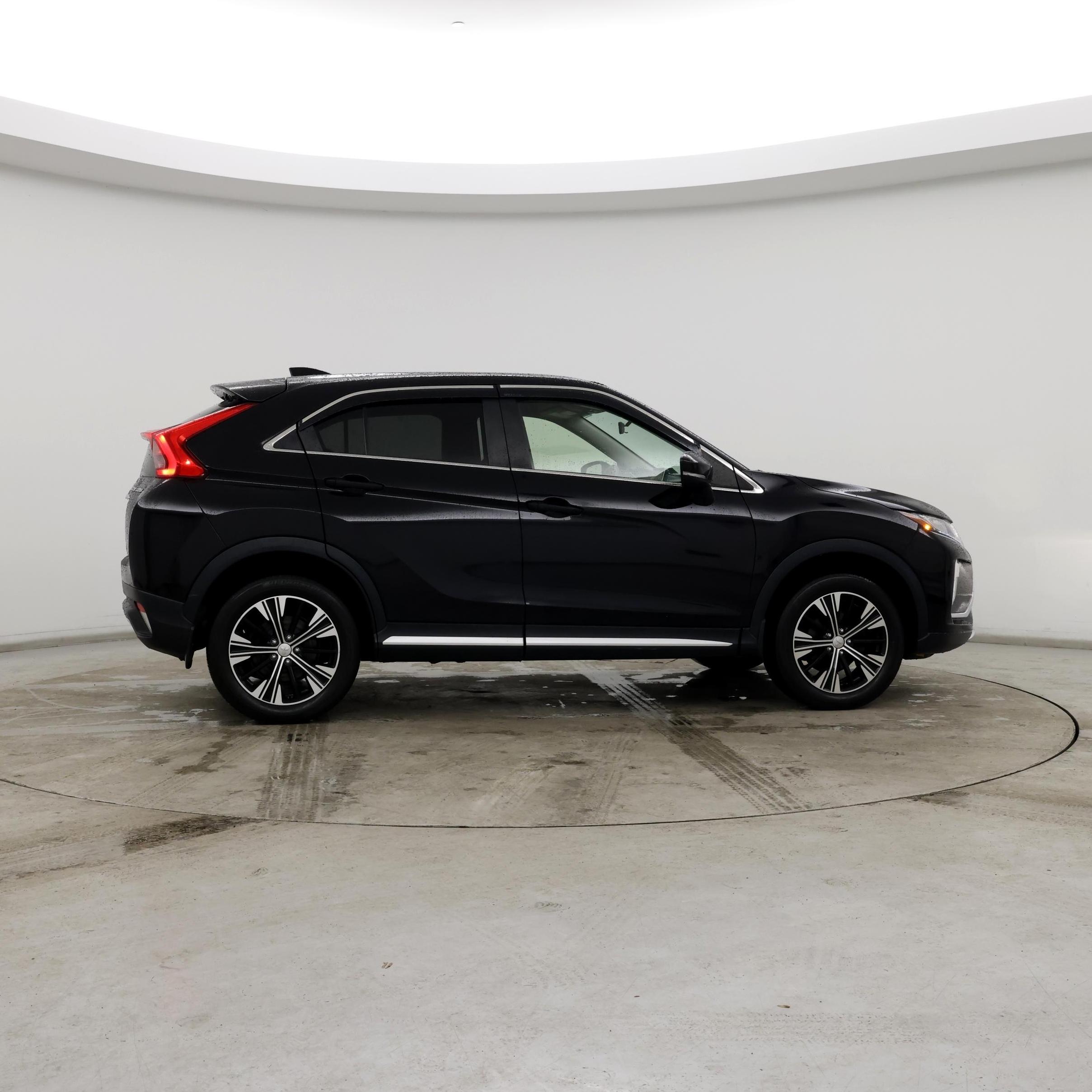Thumbnail: 2018 Mitsubishi Eclipse Cross - 7