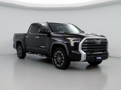 2023 Toyota Tundra Limited -
                Irving, TX