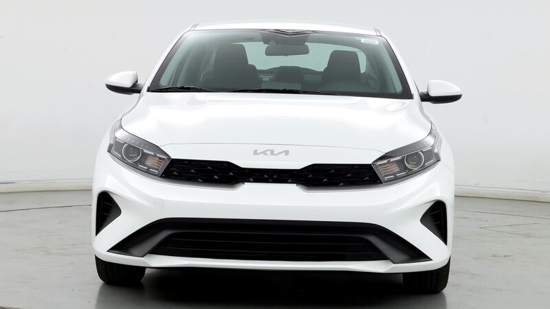 2023 Kia Forte LXS 5