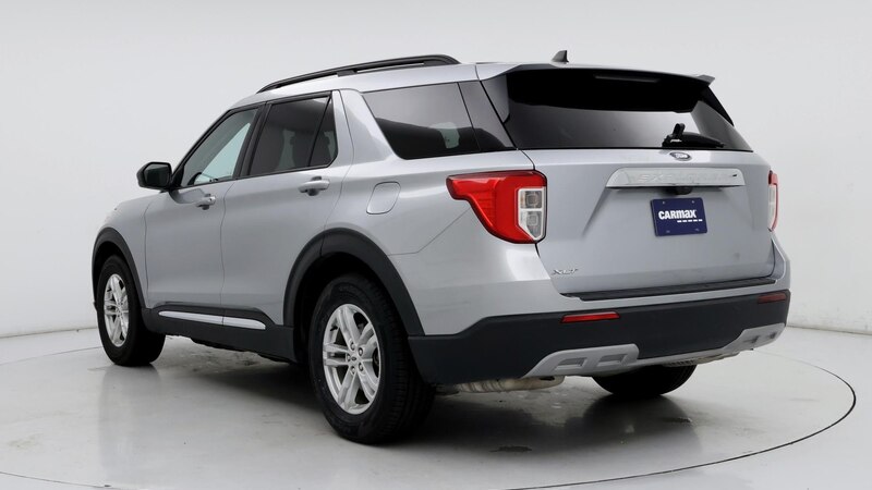 2023 Ford Explorer XLT 2