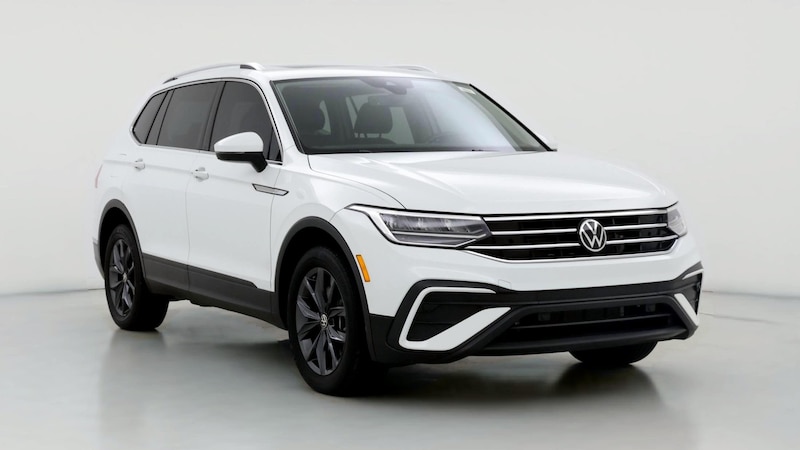 2022 Volkswagen Tiguan SE Hero Image