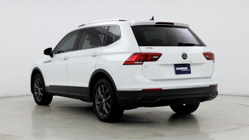 2022 Volkswagen Tiguan SE 2