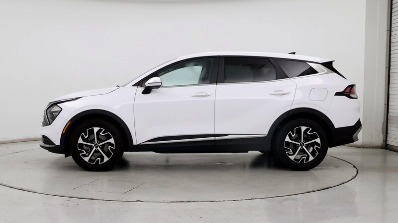 2023 Kia Sportage EX 3