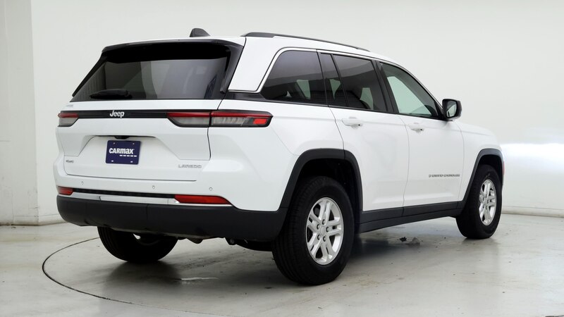 2023 Jeep Grand Cherokee Laredo 8