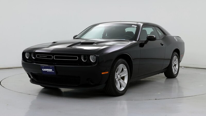 2023 Dodge Challenger SXT 4