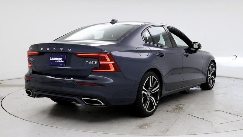 2019 Volvo S60 T6 R-Design 8