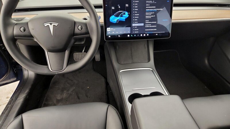 2021 Tesla Model 3 Standard Range 9