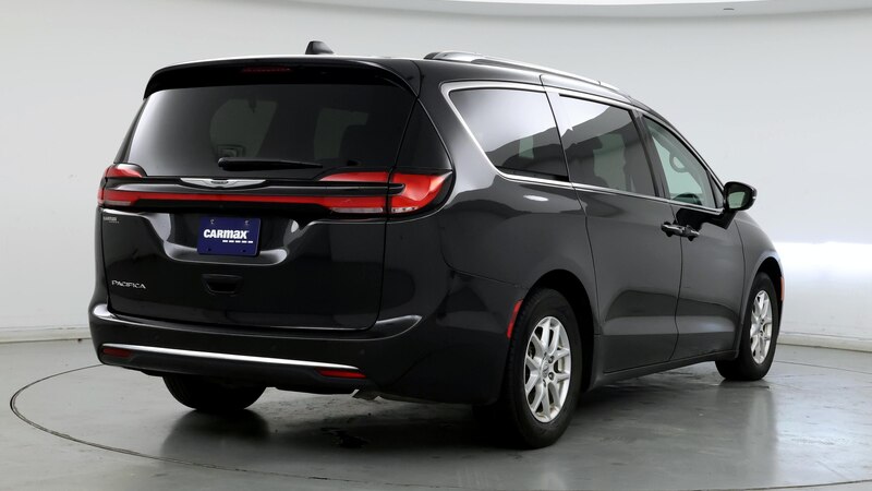 2021 Chrysler Pacifica Touring L 8