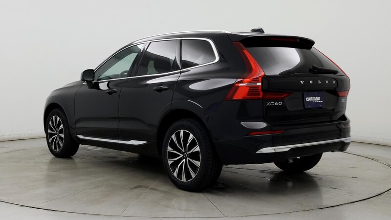 2023 Volvo XC60 B5 Plus 2