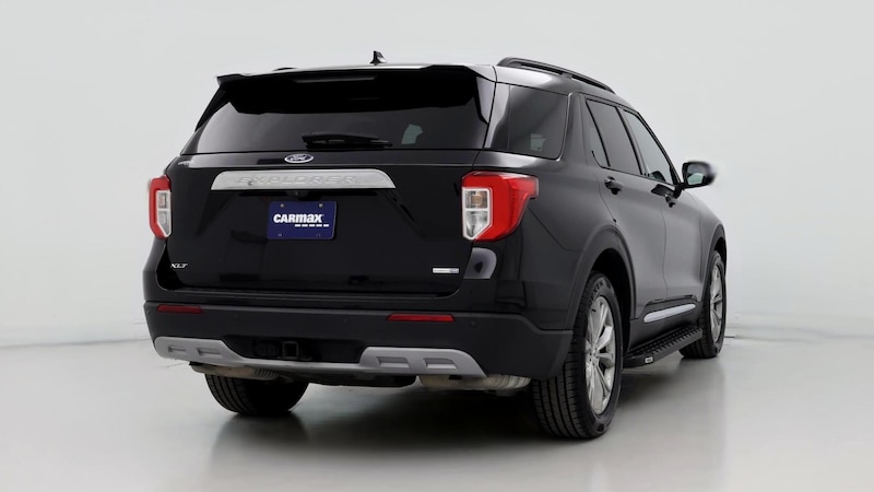 2020 Ford Explorer XLT Hero Image