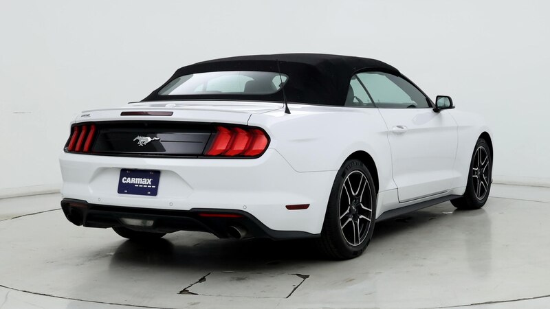 2022 Ford Mustang  8