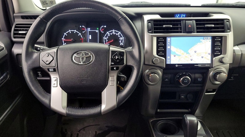 2020 Toyota 4Runner SR5 10