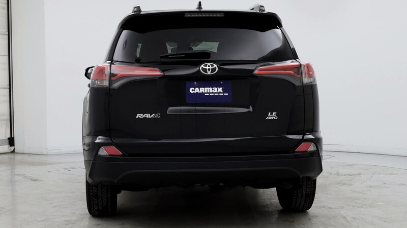 2017 Toyota RAV4 LE 6