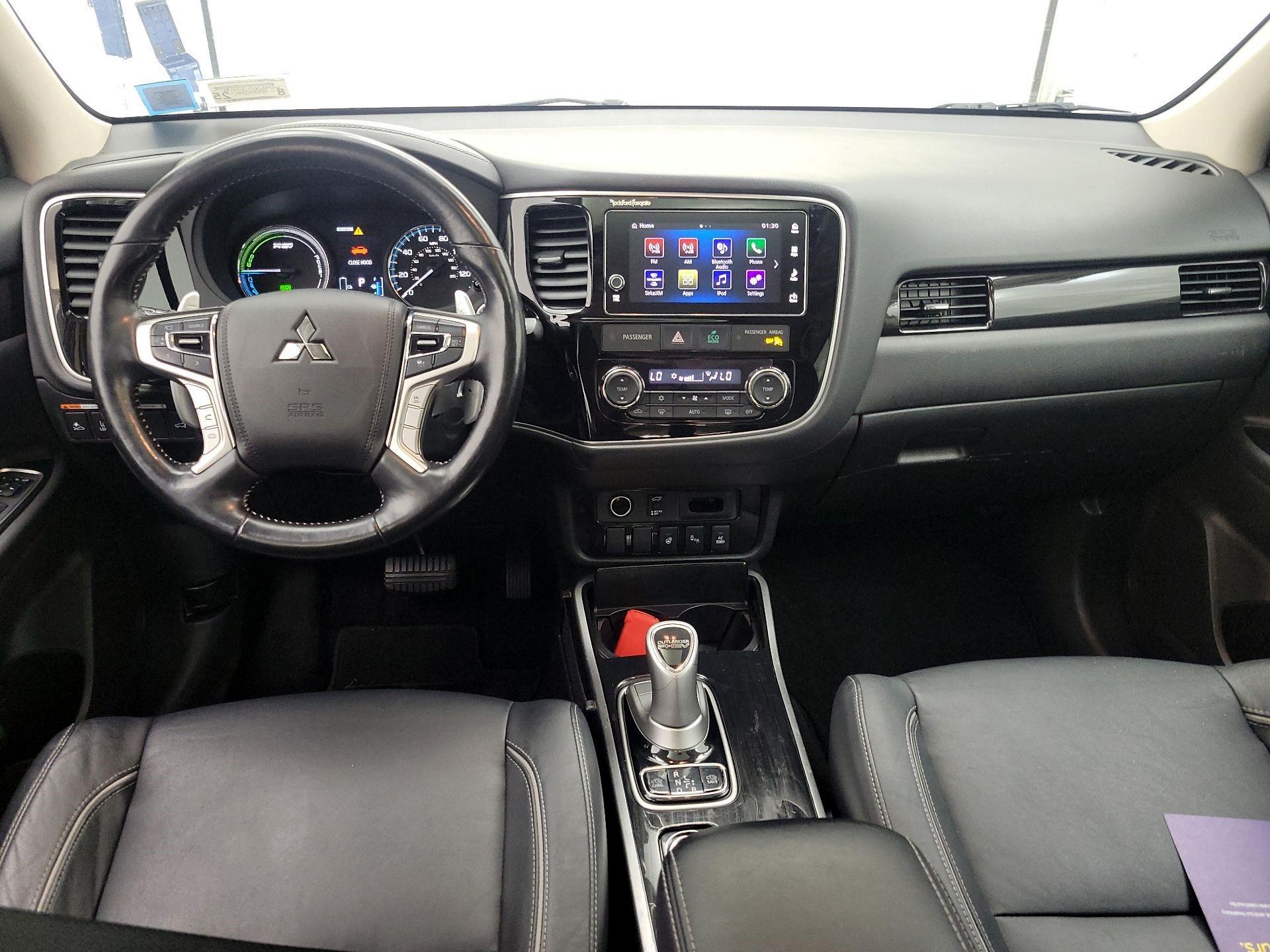 Thumbnail: 2018 Mitsubishi Outlander - 9
