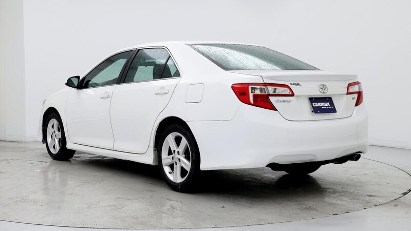 2013 Toyota Camry SE 2