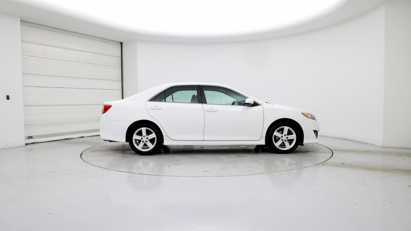 2013 Toyota Camry SE 7