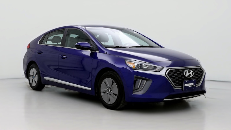 2022 Hyundai Ioniq SE Hero Image