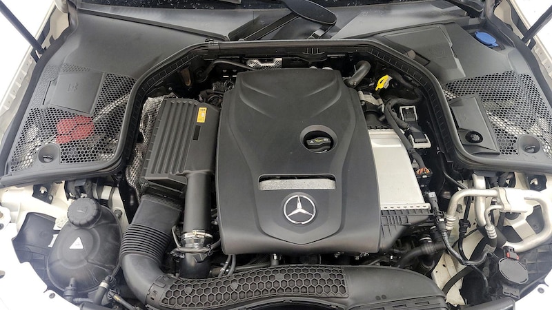 2017 Mercedes-Benz C-Class C 300 21