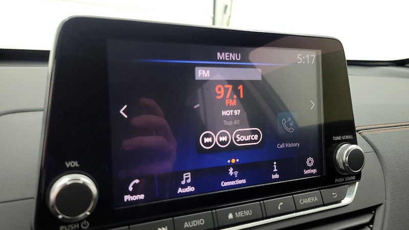 2019 Nissan Altima SR 15
