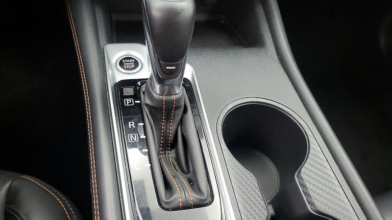 2019 Nissan Altima SR 17
