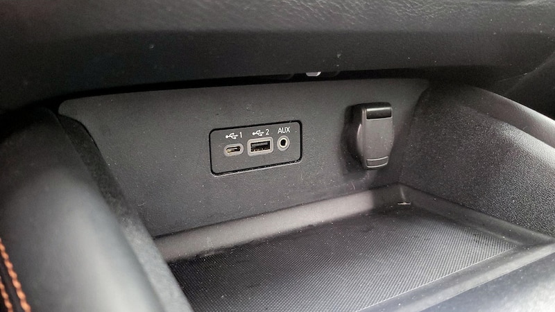 2019 Nissan Altima SR 18