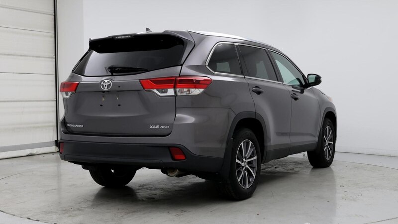 2019 Toyota Highlander XLE 8