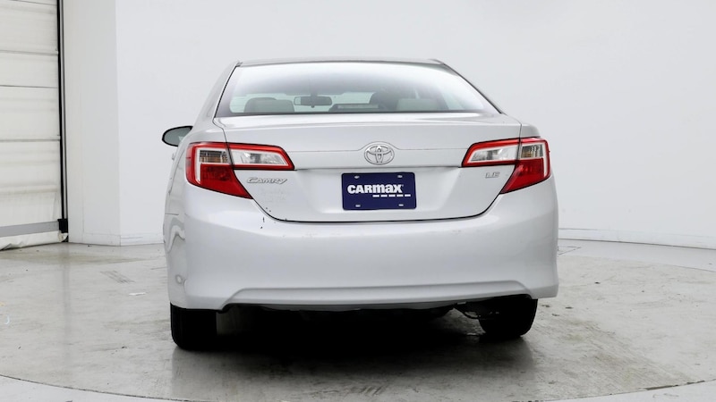 2013 Toyota Camry LE 6