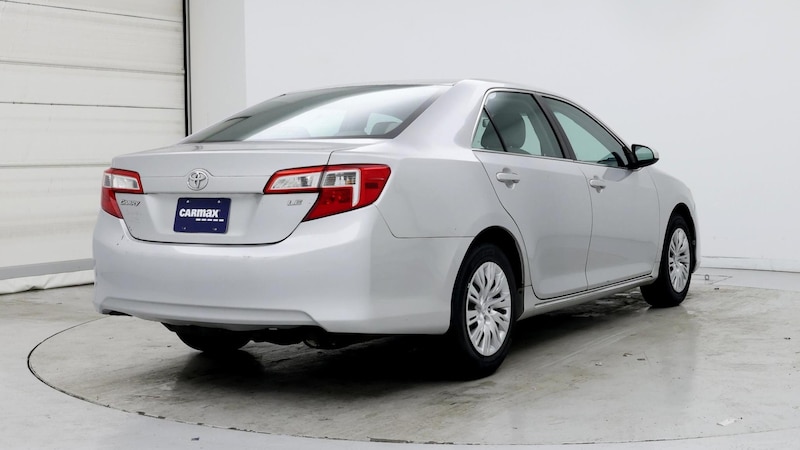 2013 Toyota Camry LE 8