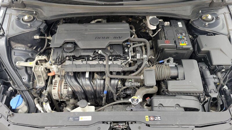 2023 Hyundai Elantra SEL 20
