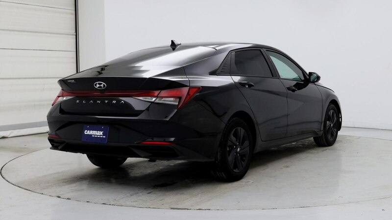 2023 Hyundai Elantra SEL 8