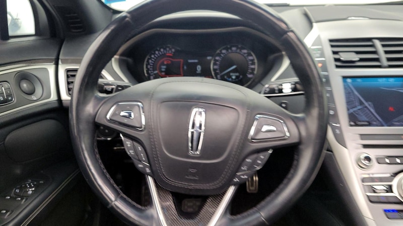 2017 Lincoln MKZ Reserve 10