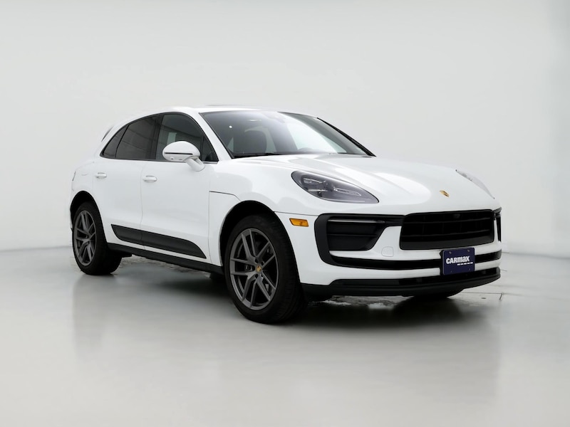 2022 Porsche Macan  -
                  Midlothian, VA