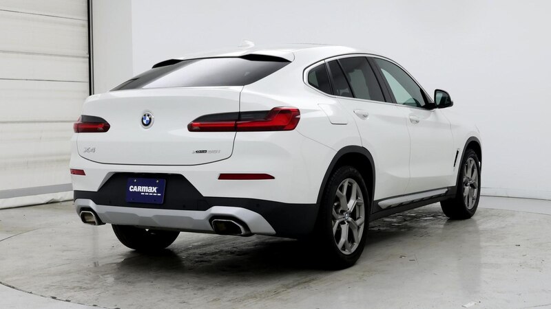 2022 BMW X4 xDrive30i 8