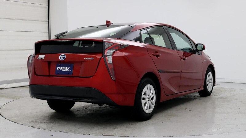 2016 Toyota Prius Three 8