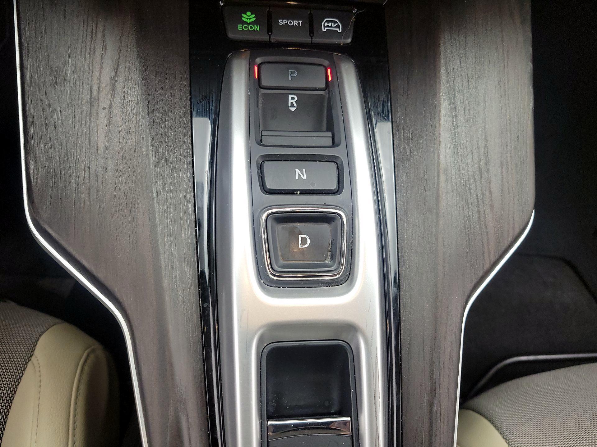 Thumbnail: 2019 Honda Clarity - 17