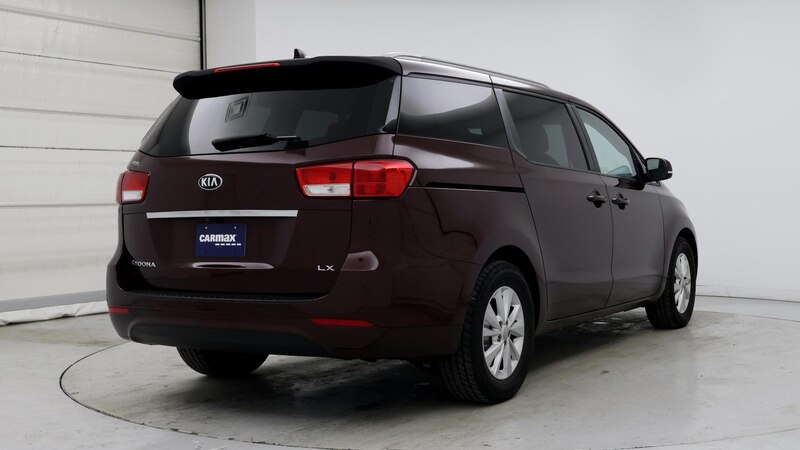 2015 Kia Sedona LX 8