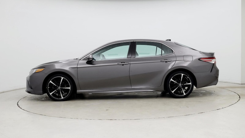 2019 Toyota Camry XSE 3