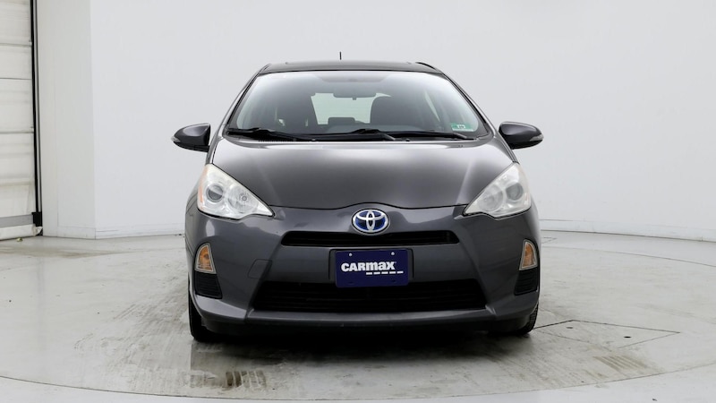 2013 Toyota Prius c Four 5