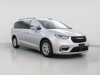 2022 Chrysler Pacifica Touring L -
                Raleigh, NC