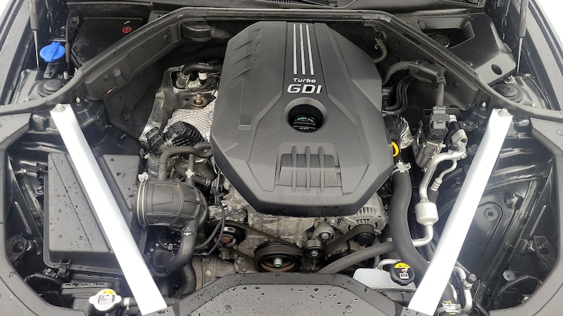 2023 Genesis G70 2.0T 22